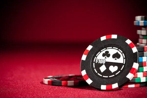 Pretty Gaming live dealer table streaming on zk7